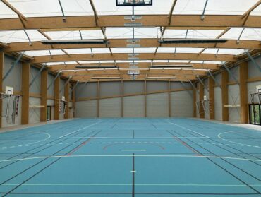 Vue sur un terrain de basket